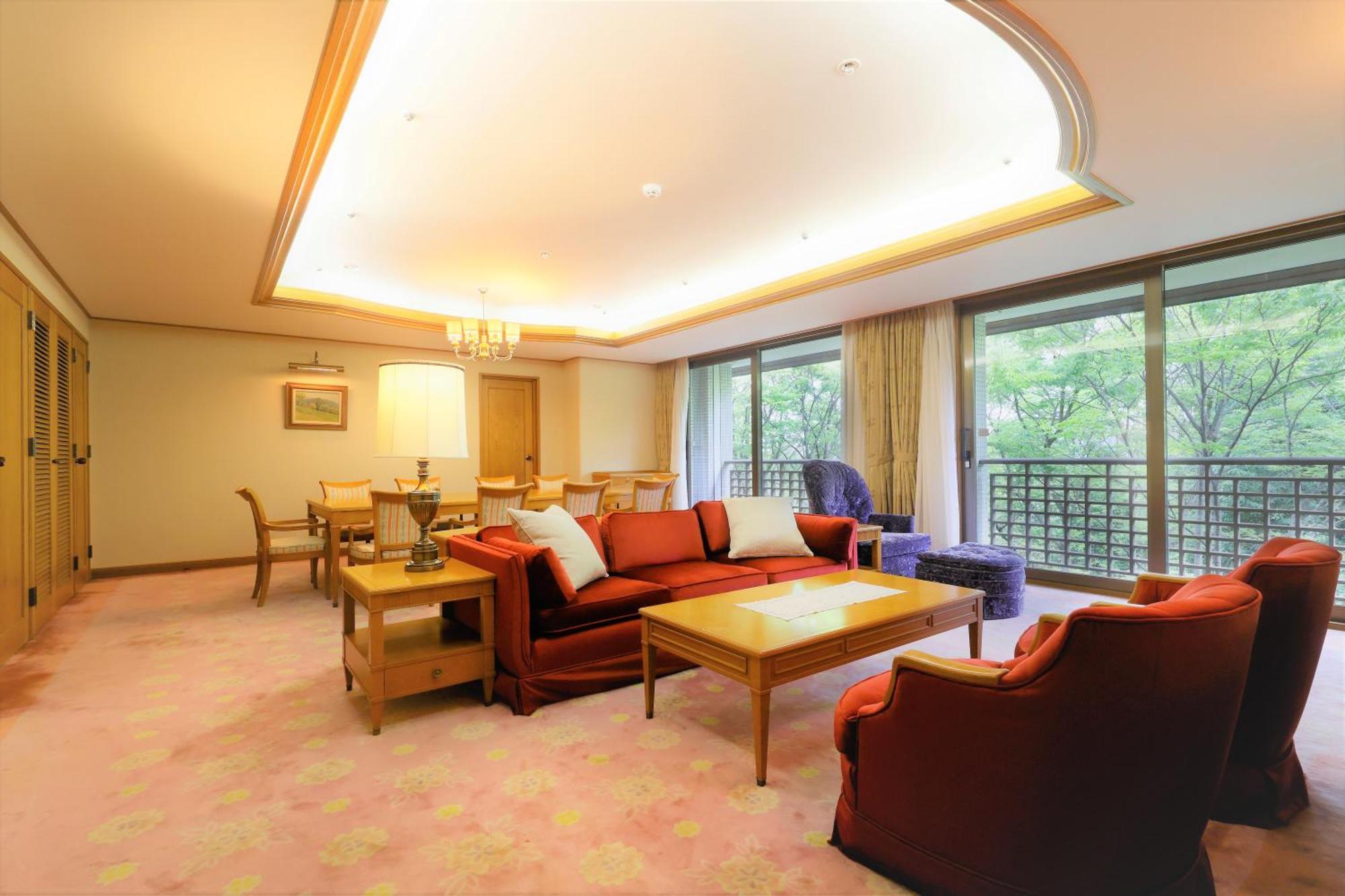 Nara Hotel 5*